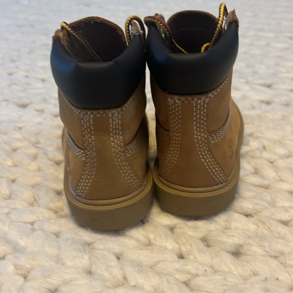 Timberlands - toddler size 7 - Picture 3 of 5